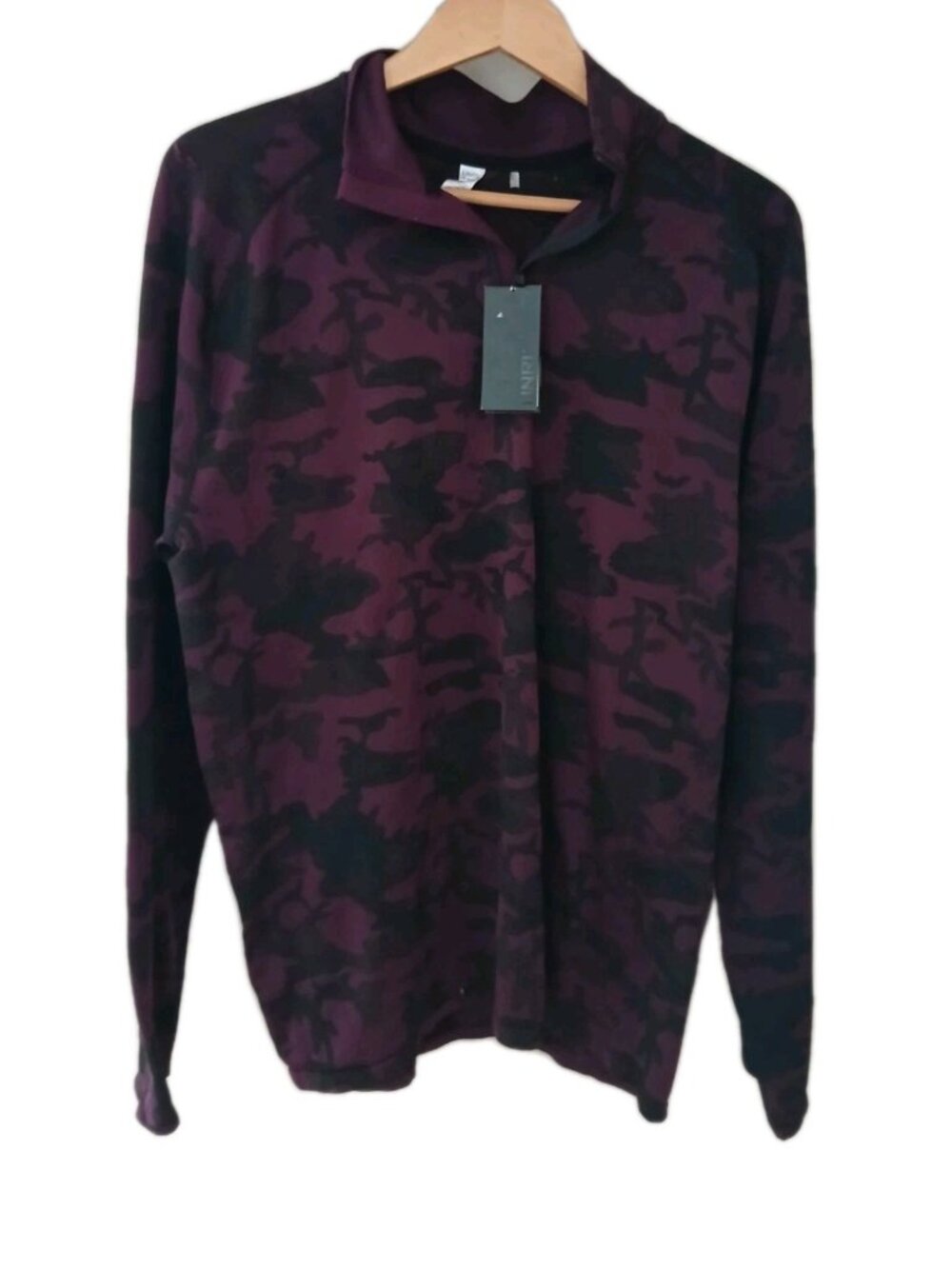 New UNRL Golf Camo Knit 1/4 Zip Pullover Top